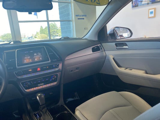 2018 Hyundai Sonata SEL in Kenosha, WI - Anastos Motors