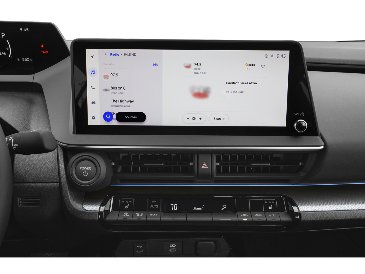 2024 Toyota Prius XLE photo 3