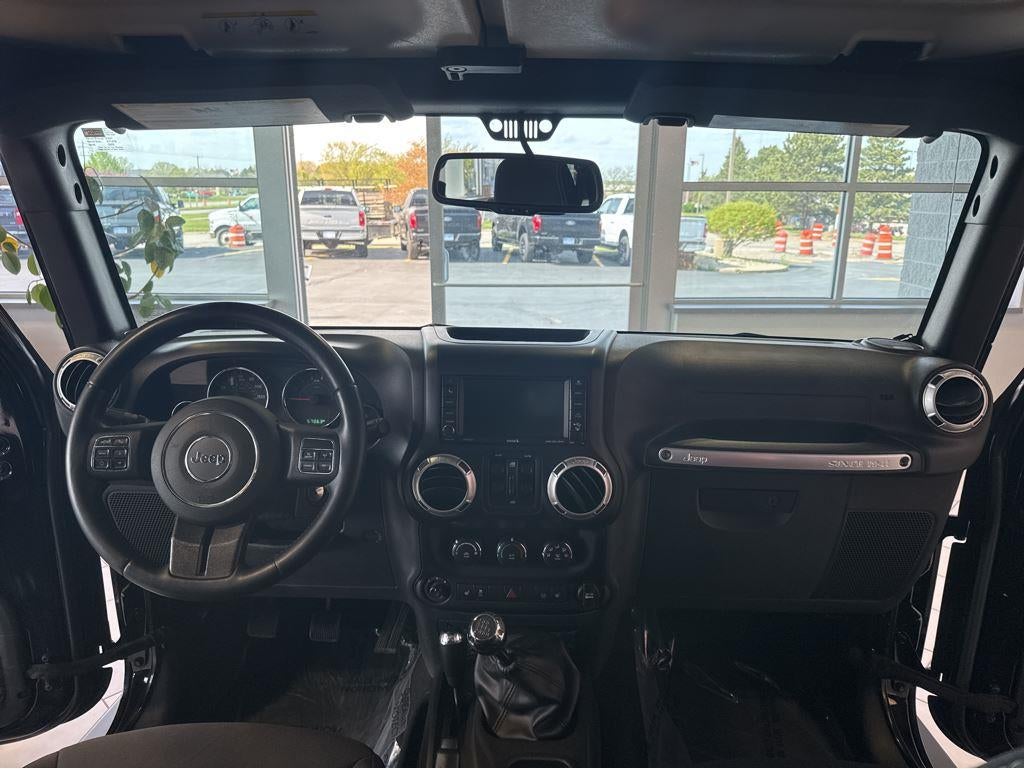 2016 Jeep Wrangler Unlimited Sahara