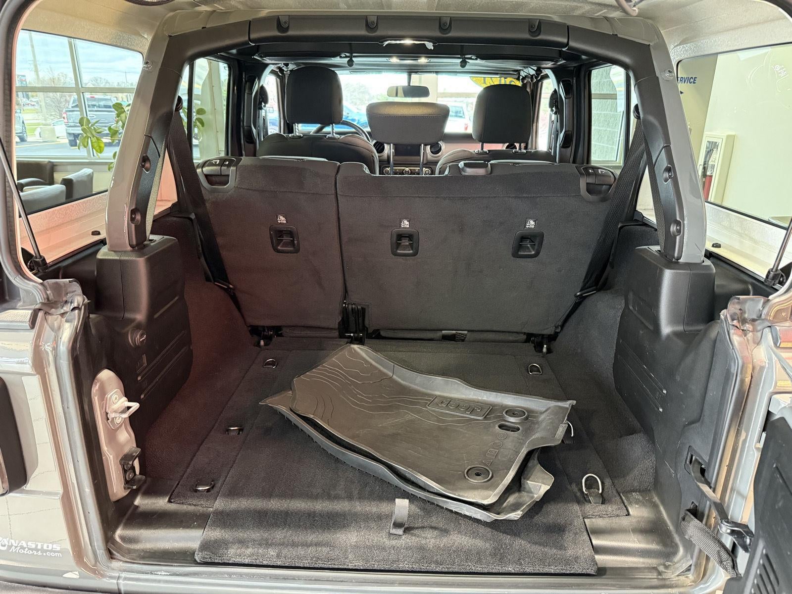 2021 Jeep Wrangler Unlimited Sahara