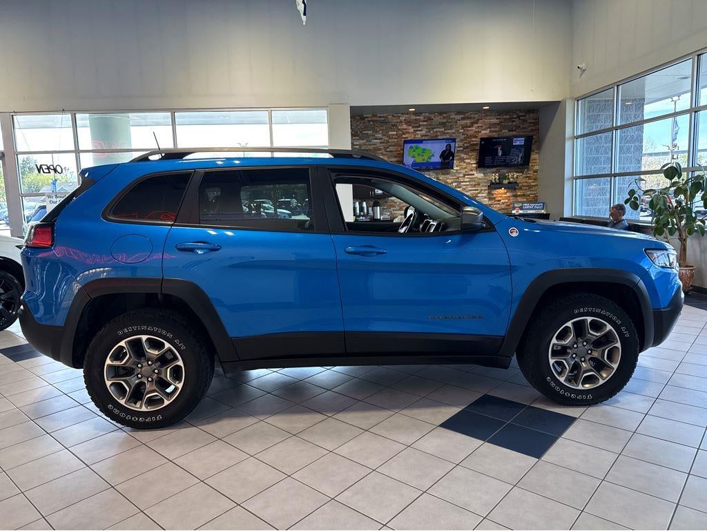 2020 Jeep Cherokee Trailhawk