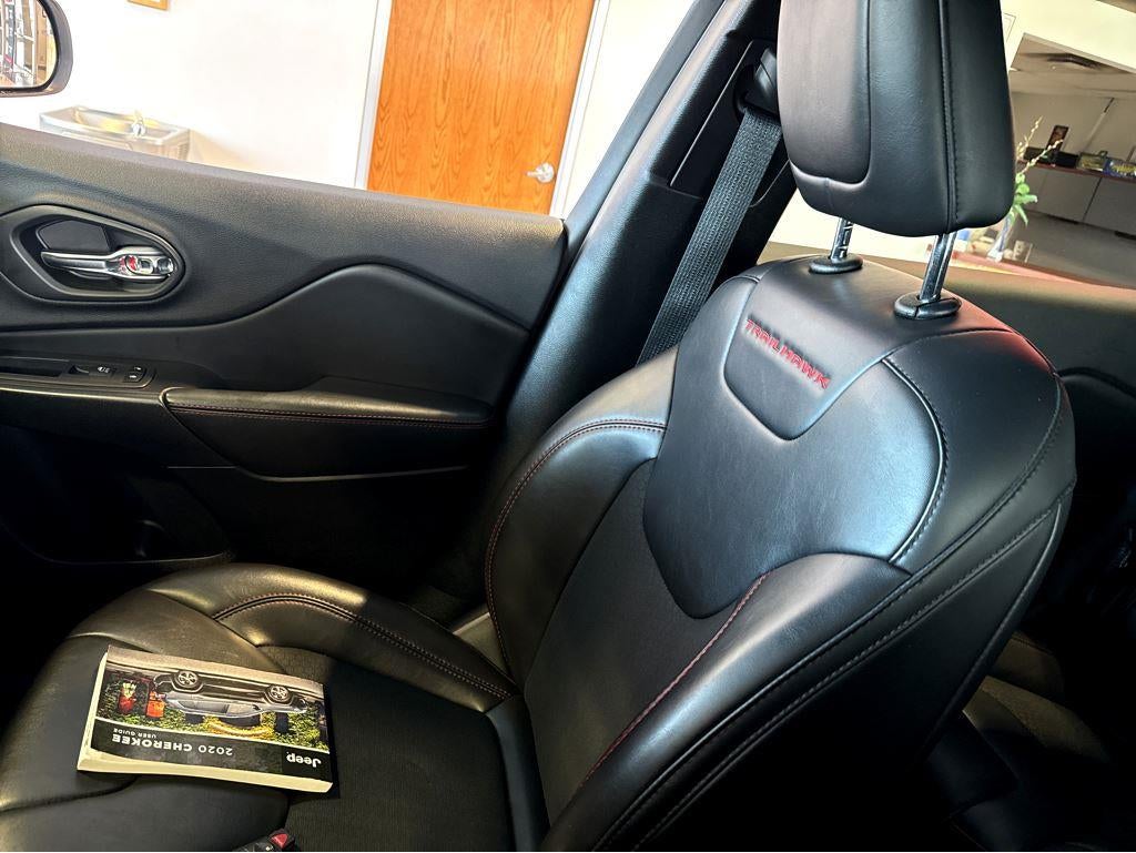 2020 Jeep Cherokee Trailhawk - Photo 43