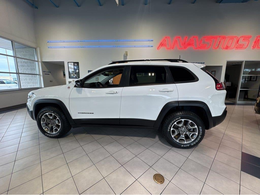 2022 Jeep Cherokee Trailhawk