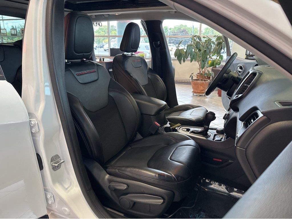 2022 Jeep Cherokee Trailhawk