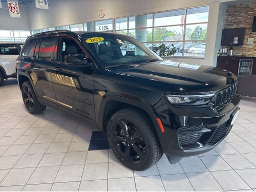 2023 Jeep Grand Cherokee Altitude