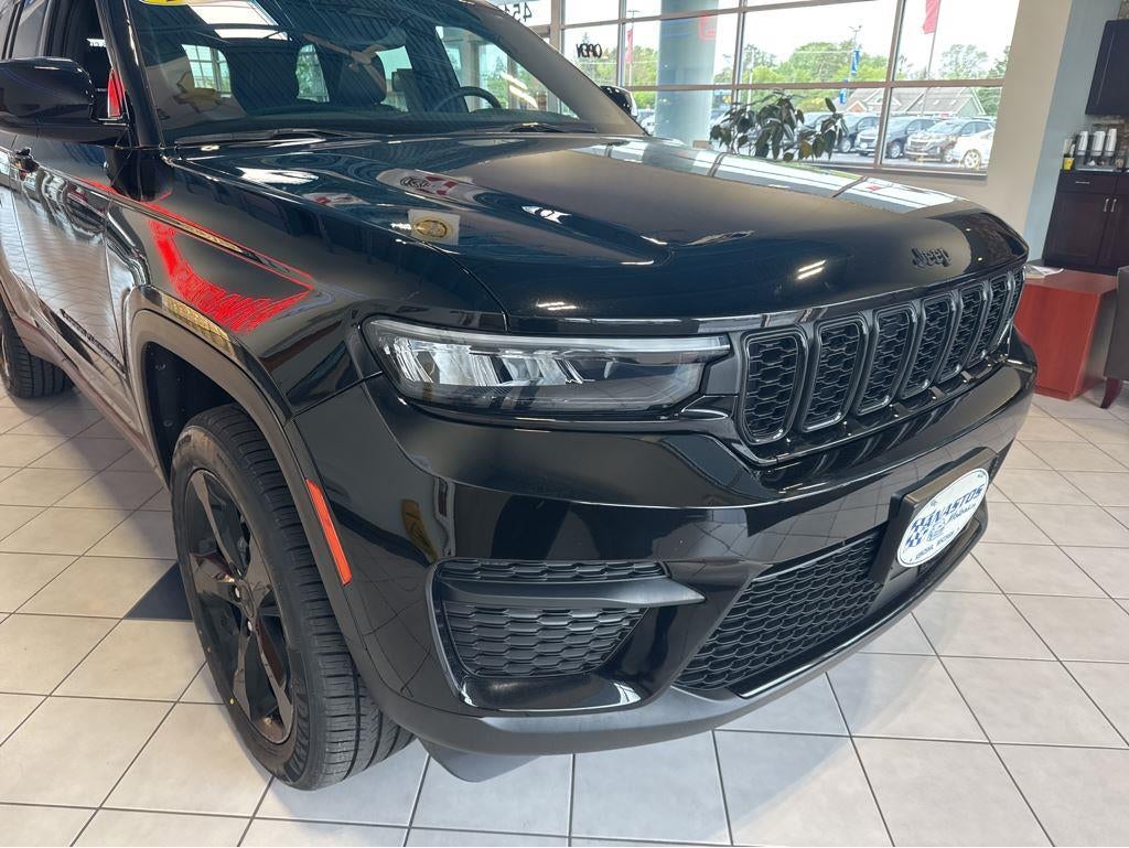 2023 Jeep Grand Cherokee Altitude