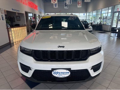 2023 Jeep Grand Cherokee Altitude