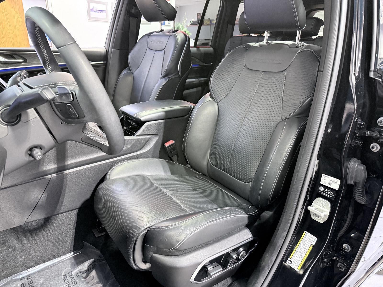 2023 Jeep Grand Cherokee Overland