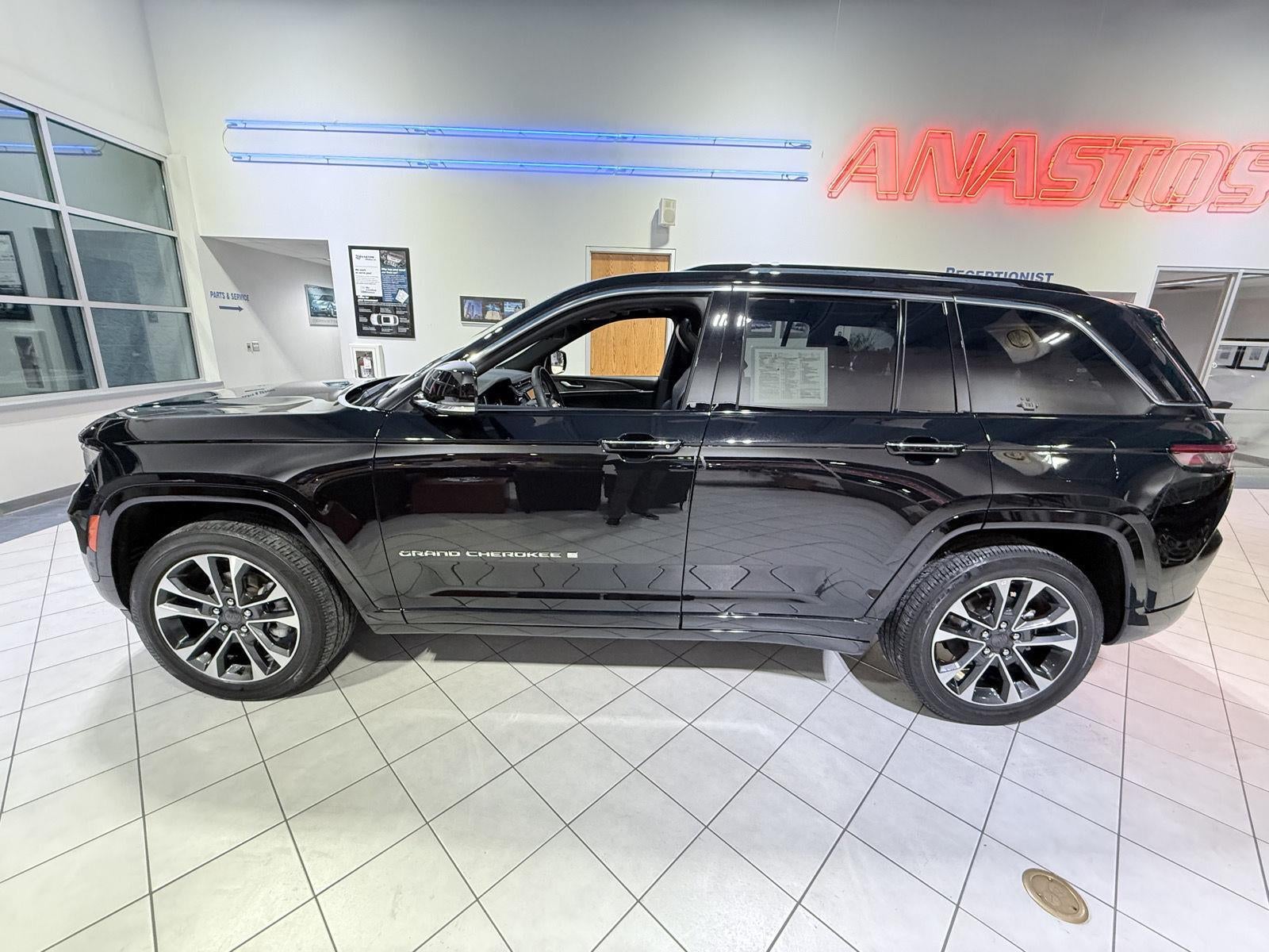 2023 Jeep Grand Cherokee Overland