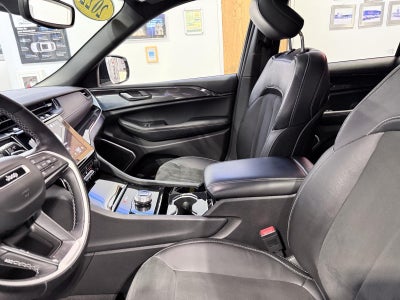 2022 Jeep Grand Cherokee L Altitude