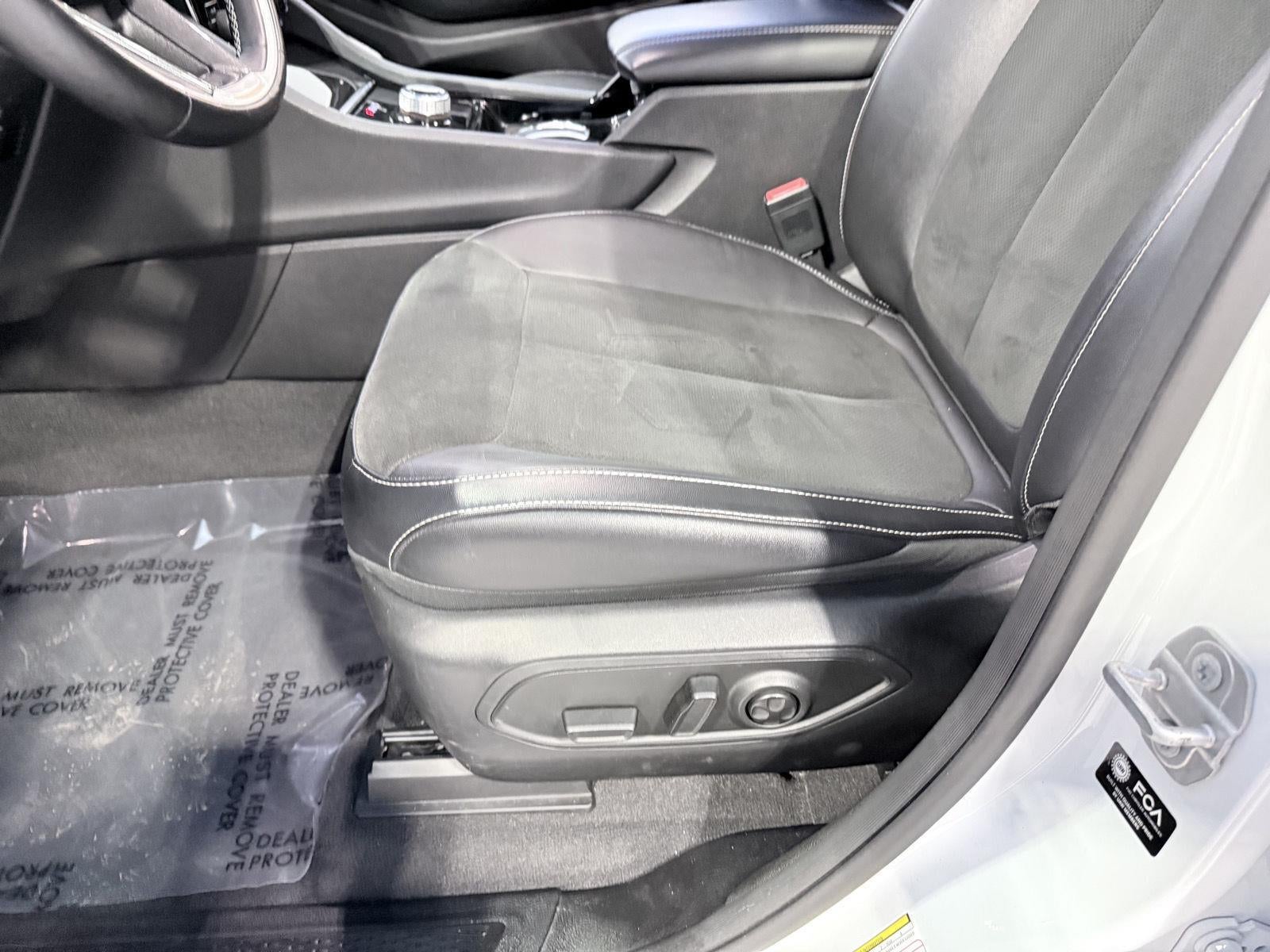 2022 Jeep Grand Cherokee L Altitude