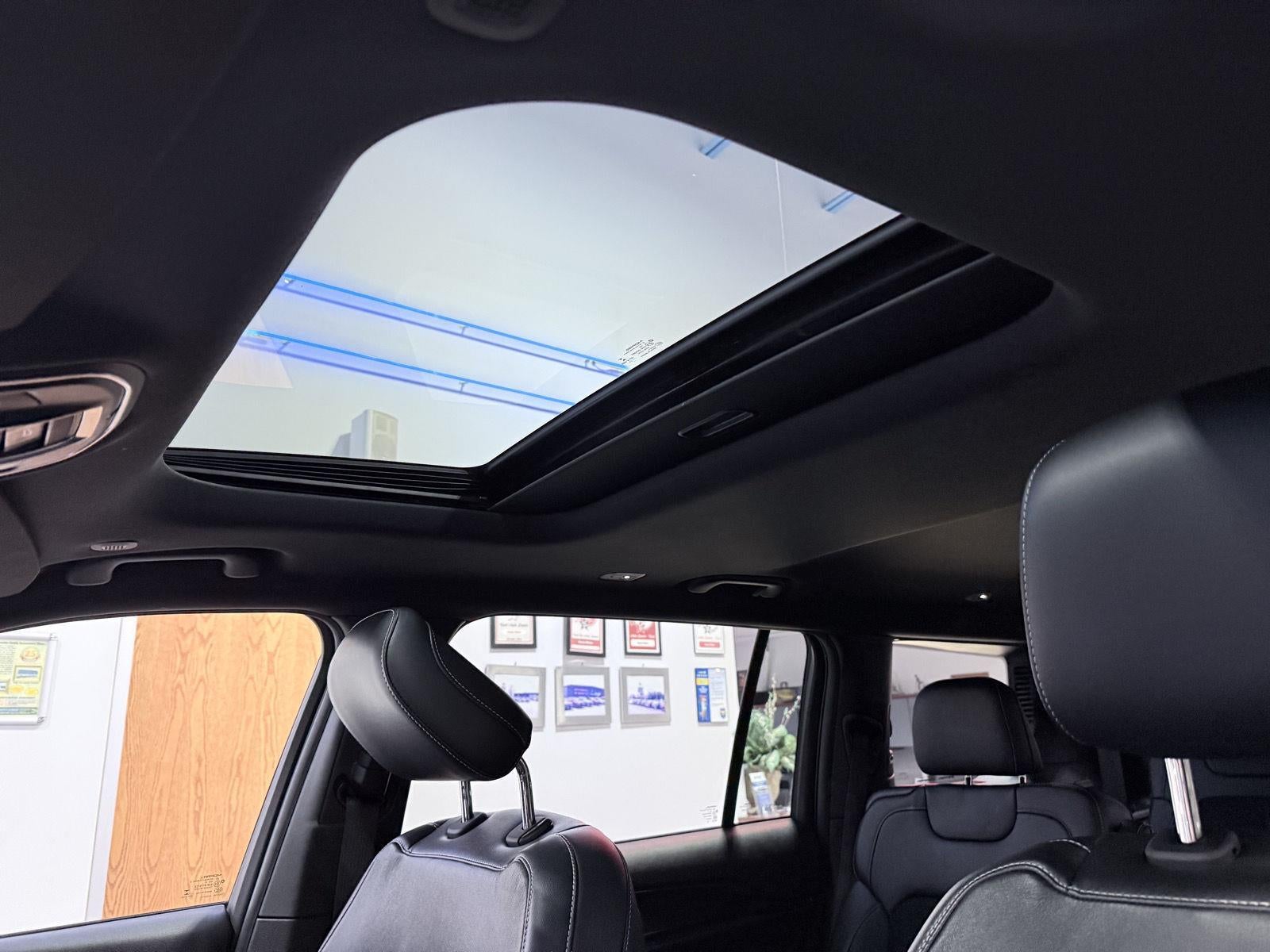 2022 Jeep Grand Cherokee L Altitude