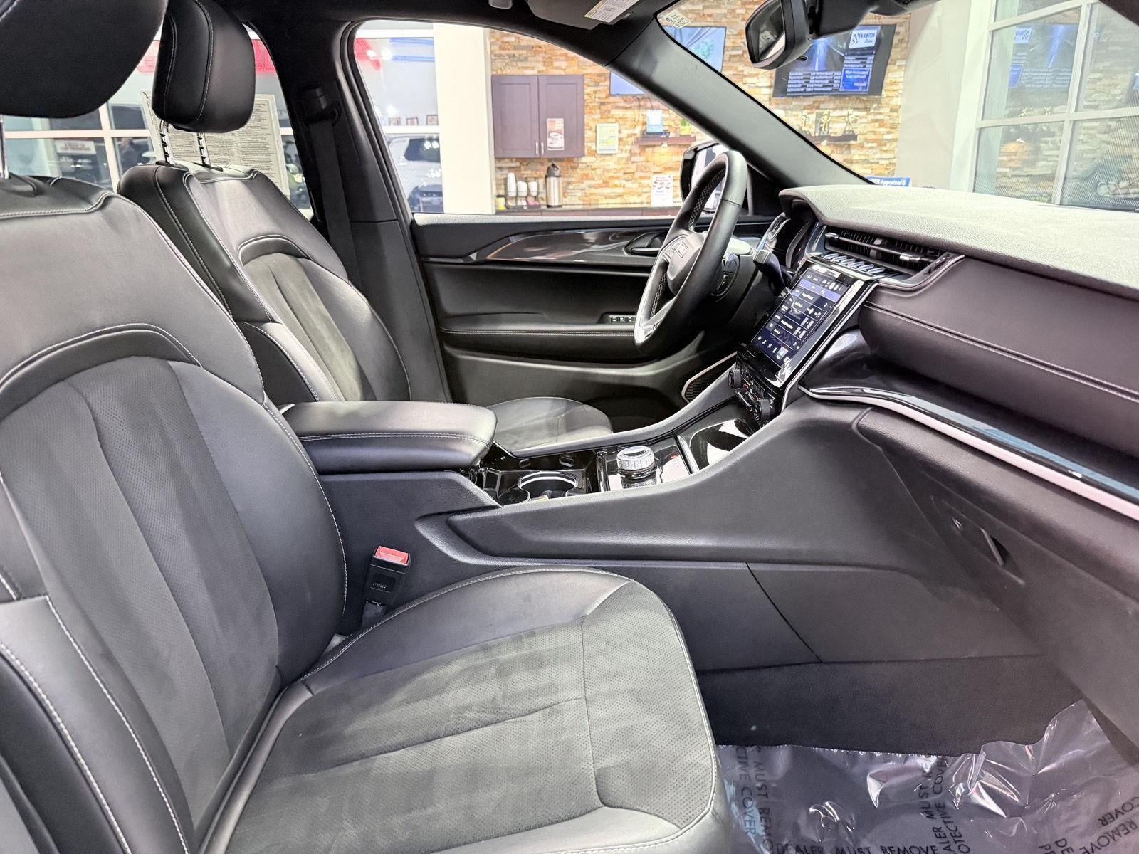 2022 Jeep Grand Cherokee L Altitude