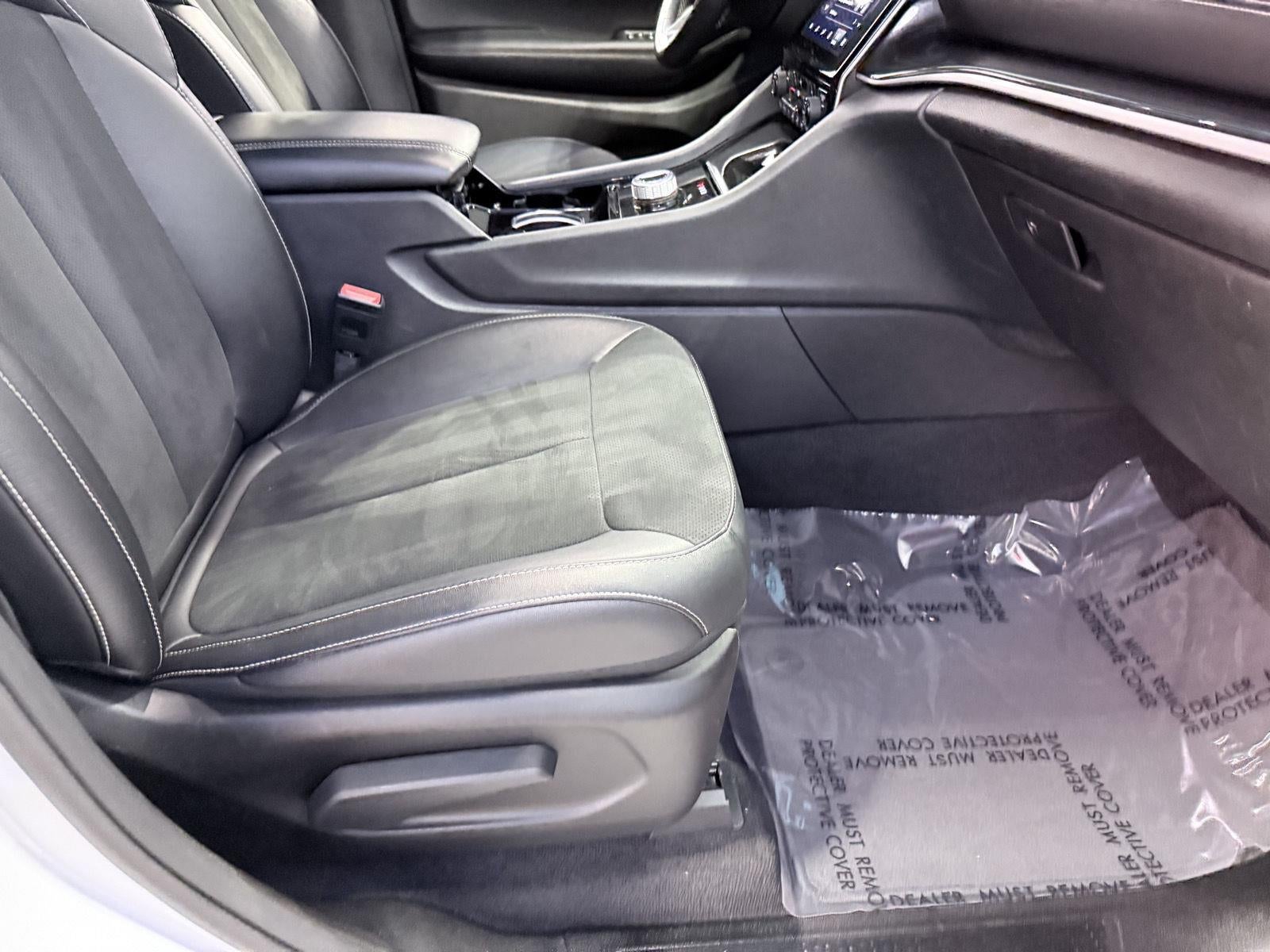 2022 Jeep Grand Cherokee L Altitude