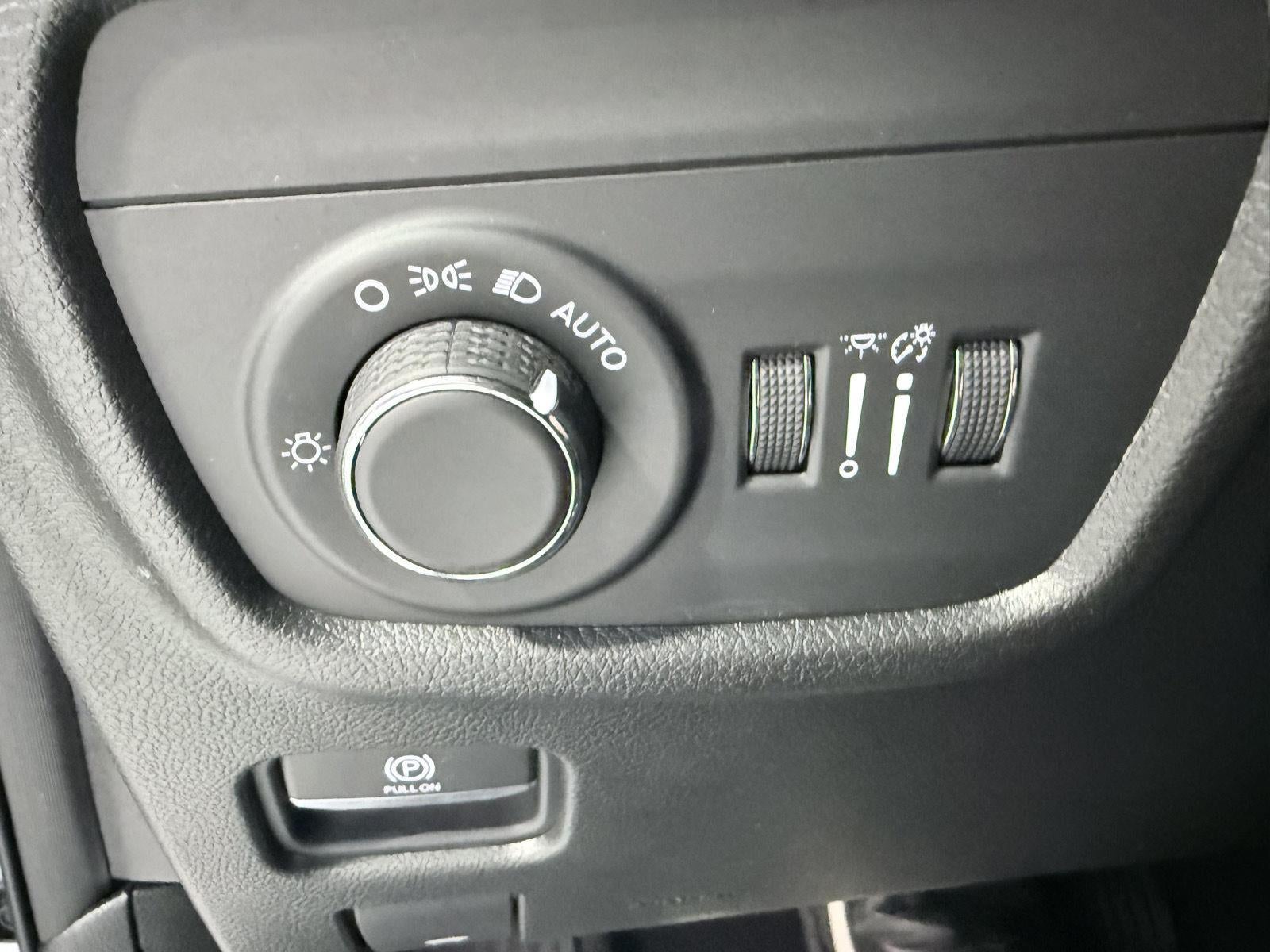 2022 Jeep Grand Cherokee L Altitude