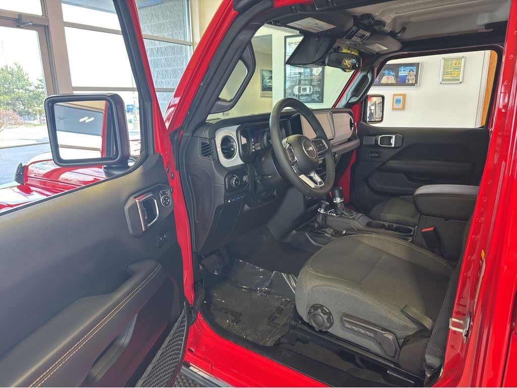 2025 Jeep Wrangler 4xe Sahara