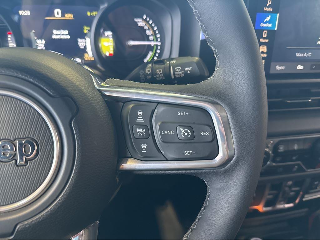 2025 Jeep Wrangler 4xe Sahara