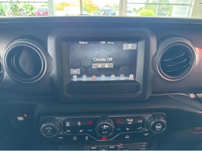2022 Jeep Gladiator Willys