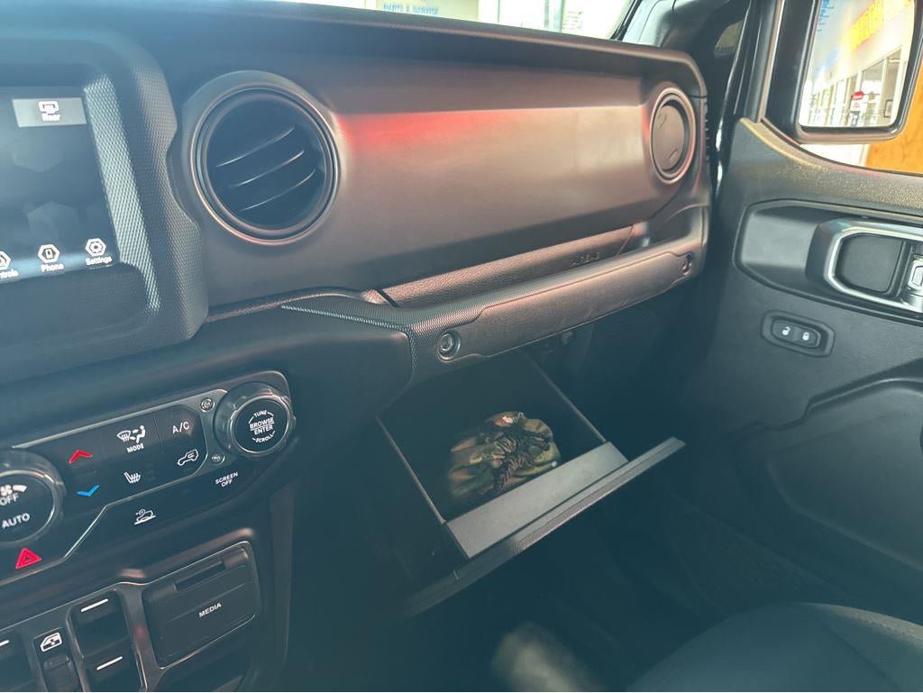 2022 Jeep Gladiator Willys