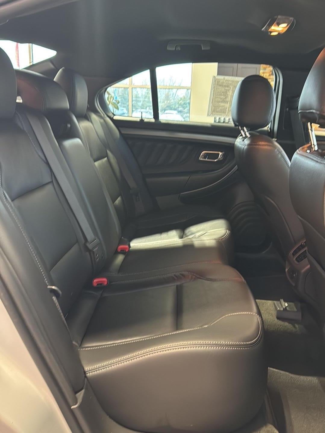 2017 Ford Taurus SEL