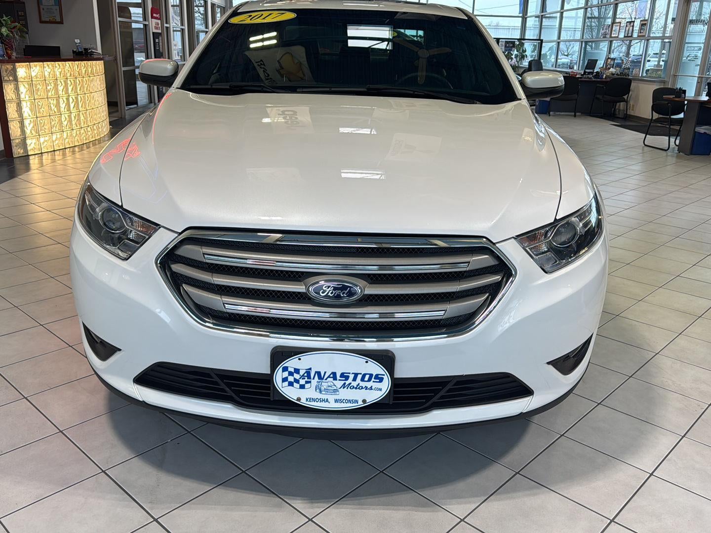 2017 Ford Taurus SEL