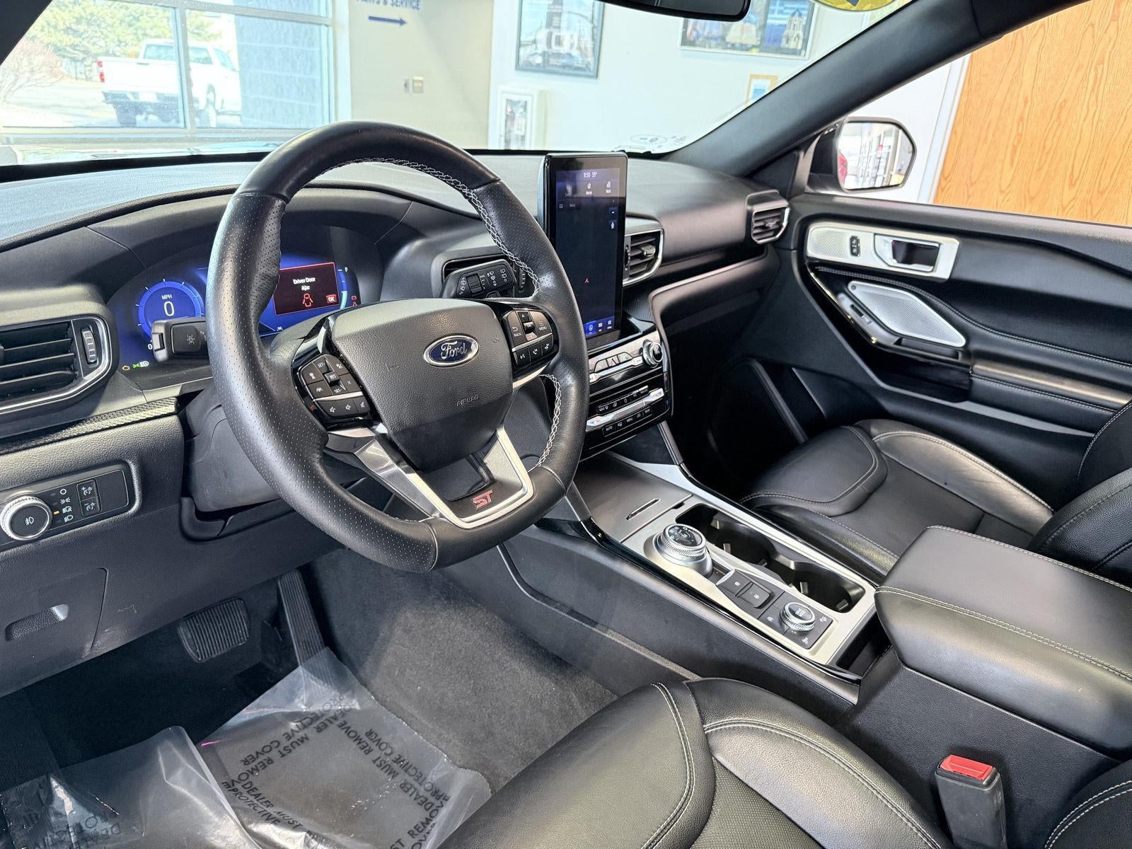 2022 Ford Explorer ST