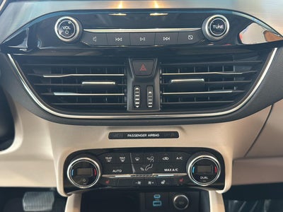 2021 Ford Escape Titanium