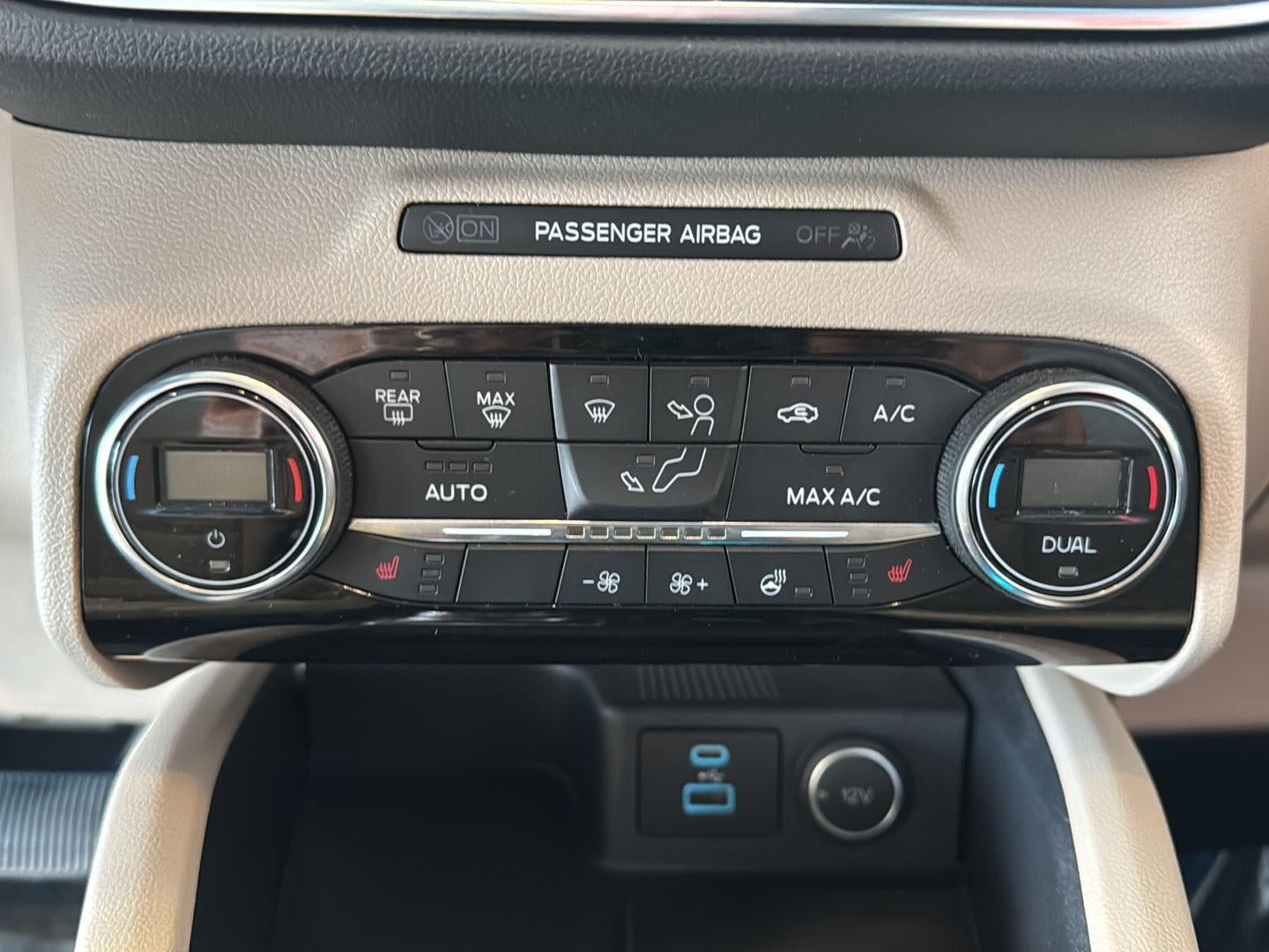 2021 Ford Escape Titanium