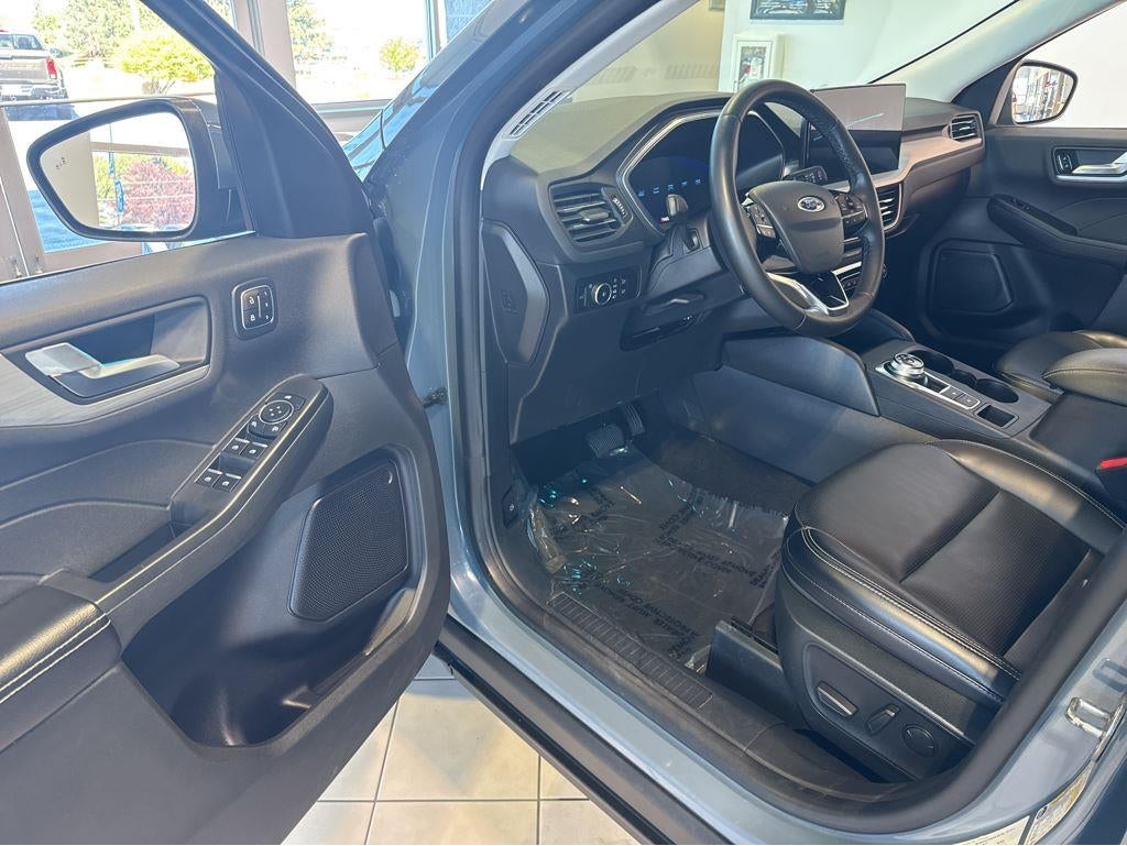 2024 Ford Escape Platinum