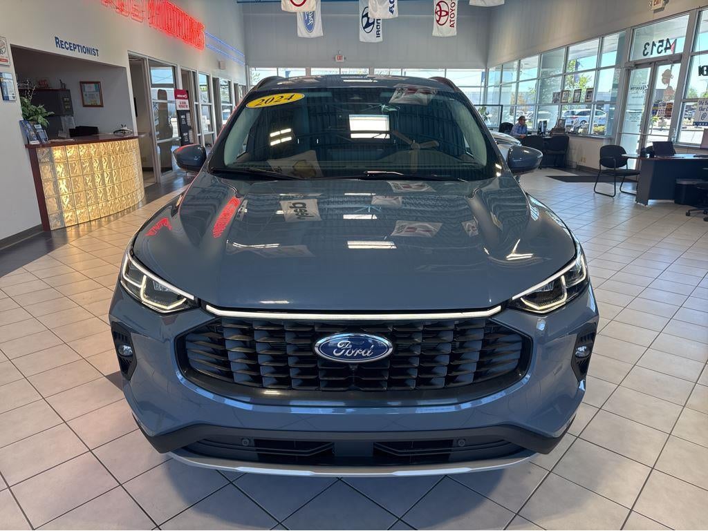 2024 Ford Escape Platinum