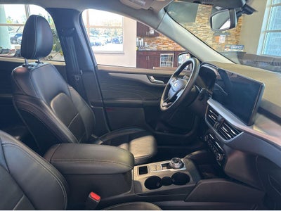 2024 Ford Escape Platinum
