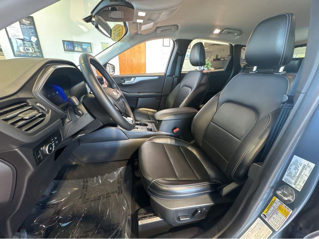 2024 Ford Escape Platinum