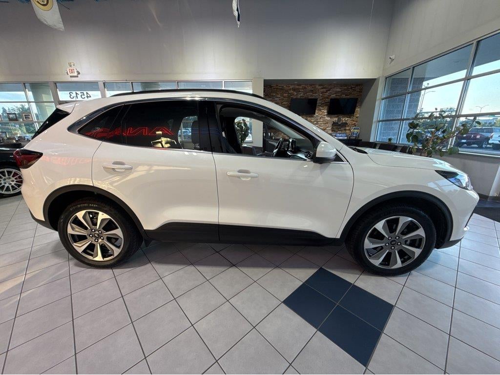 2024 Ford Escape Platinum