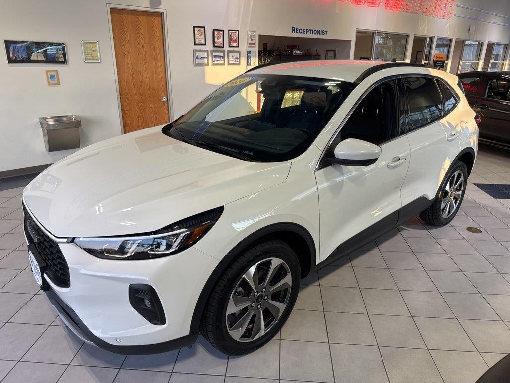 2024 Ford Escape Platinum