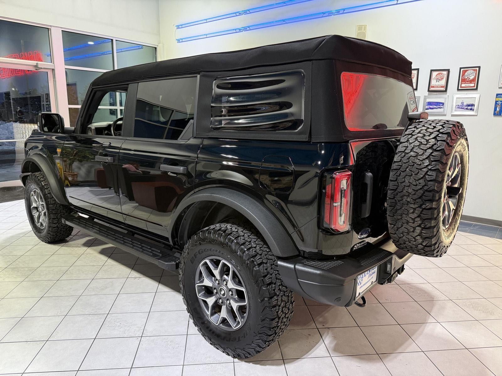 2023 Ford Bronco Badlands