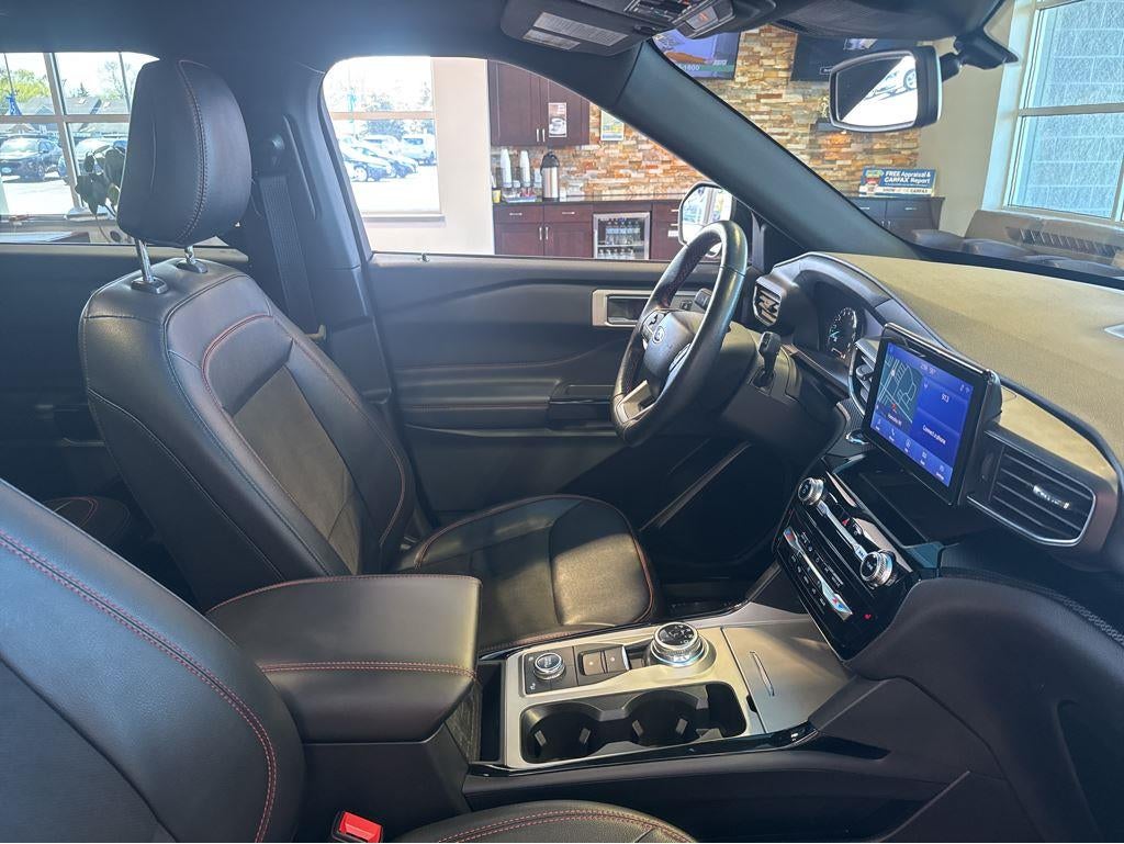 2023 Ford Explorer ST-Line
