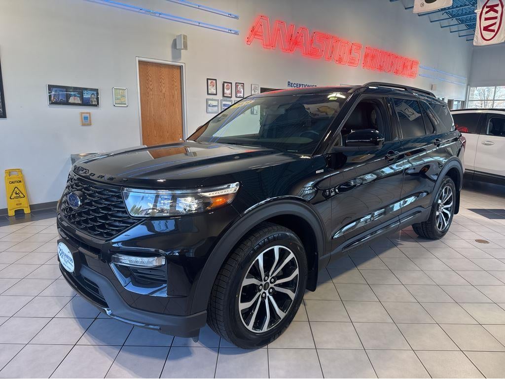2023 Ford Explorer ST-Line