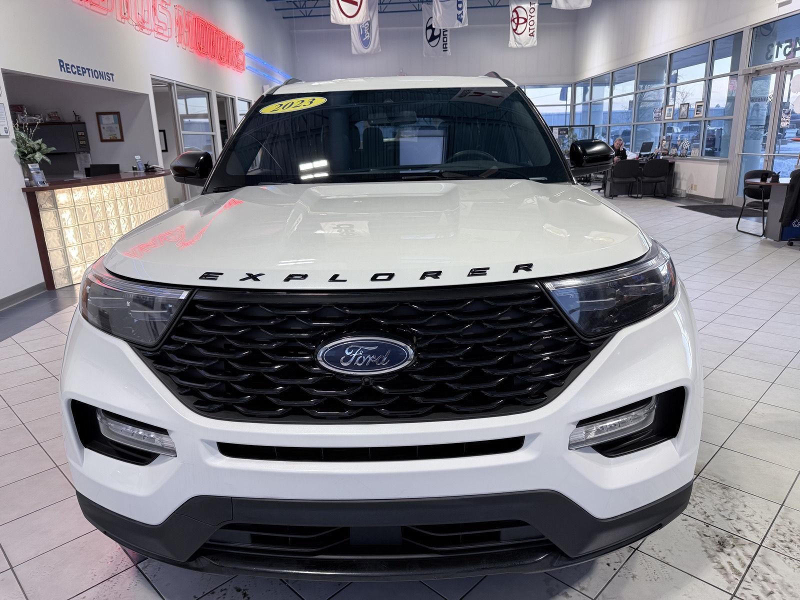 2023 Ford Explorer ST-Line