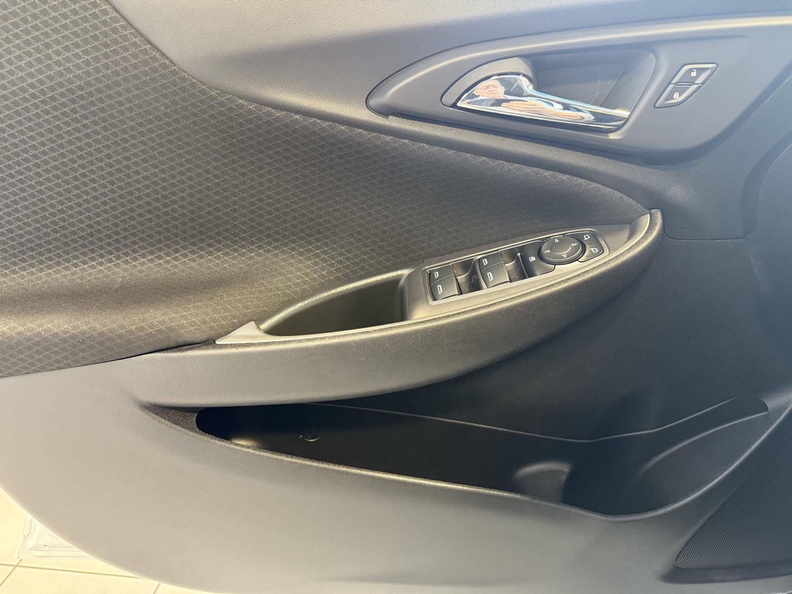 2023 Chevrolet Malibu LS