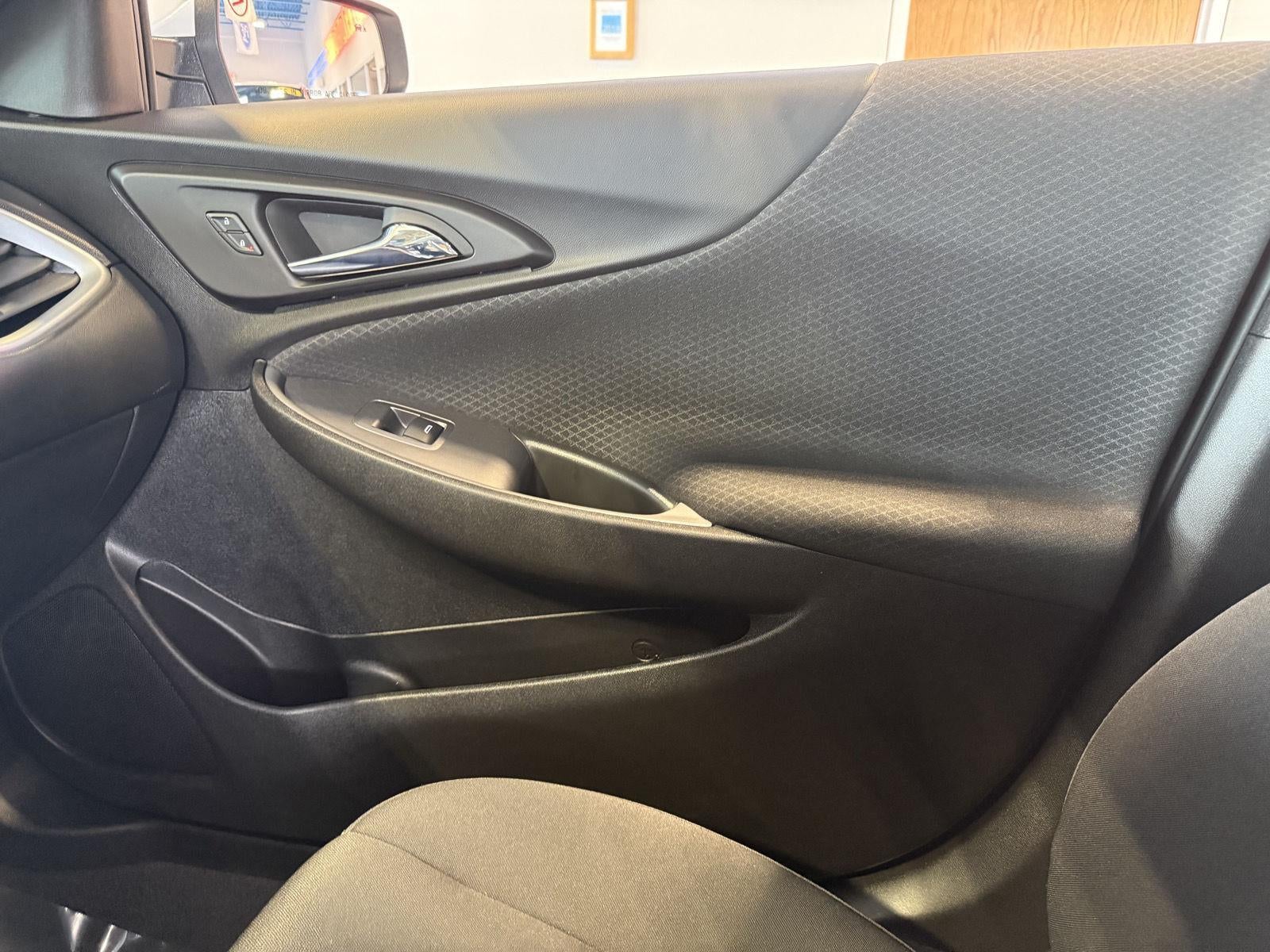 2023 Chevrolet Malibu LS