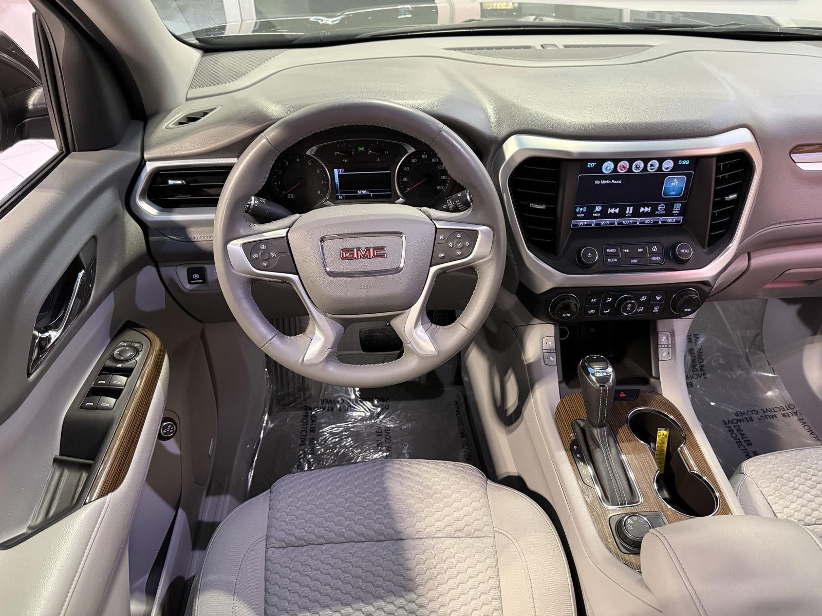 2017 GMC Acadia SLE