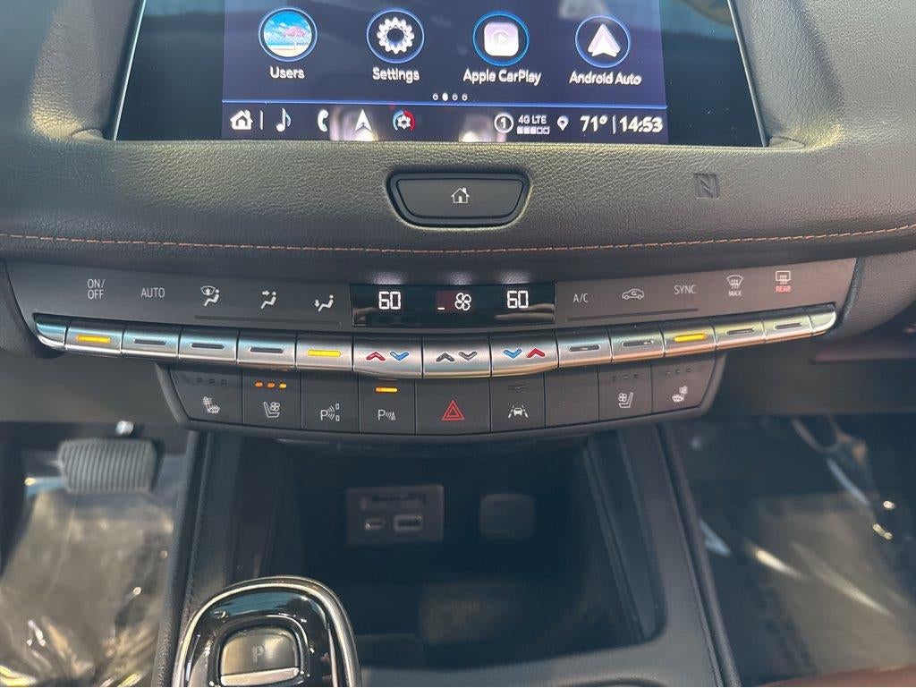 2021 Cadillac XT4 AWD Premium Luxury