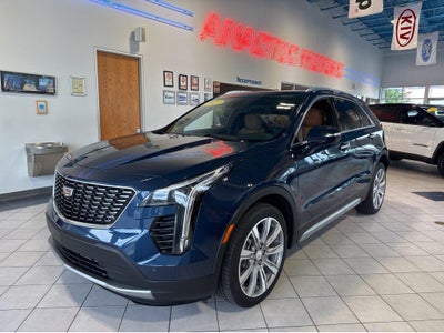 2021 Cadillac XT4 AWD Premium Luxury