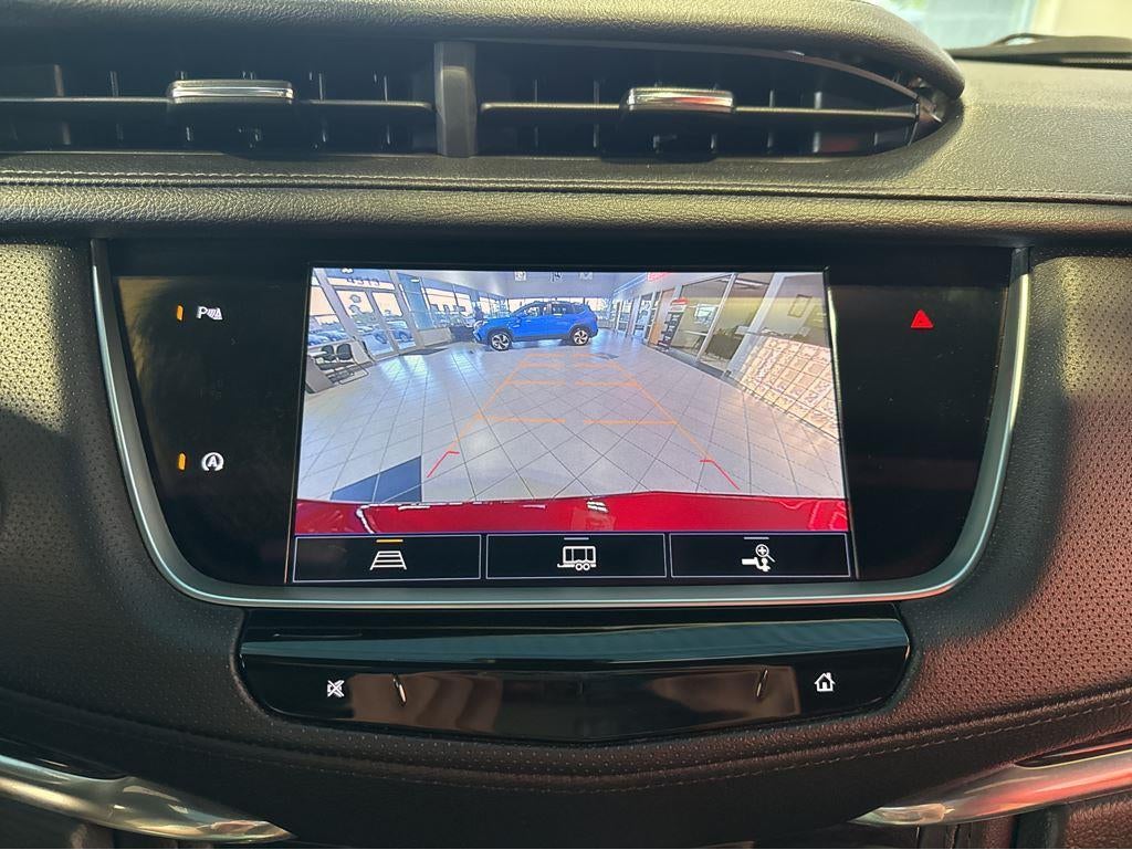 2022 Cadillac XT5 AWD Premium Luxury