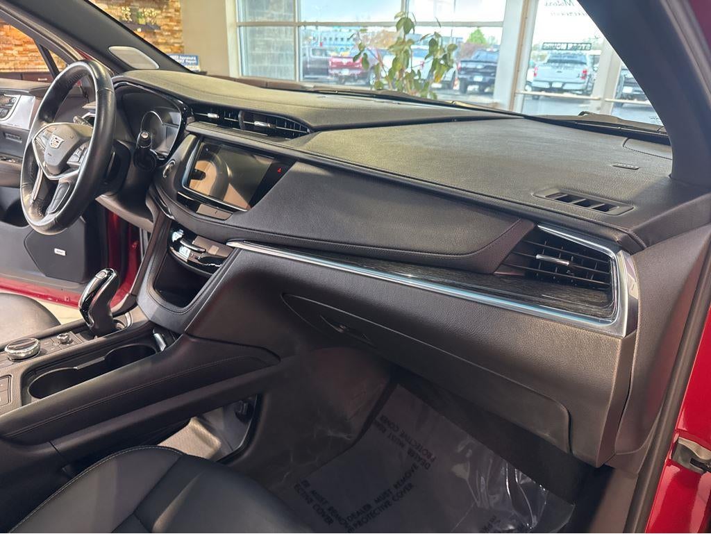 2022 Cadillac XT5 AWD Premium Luxury