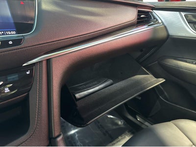 2022 Cadillac XT5 AWD Premium Luxury