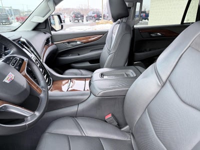 2016 Cadillac Escalade Luxury Collection