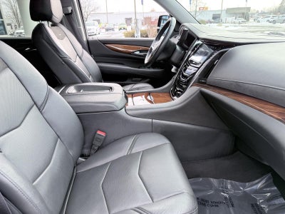 2016 Cadillac Escalade Luxury Collection