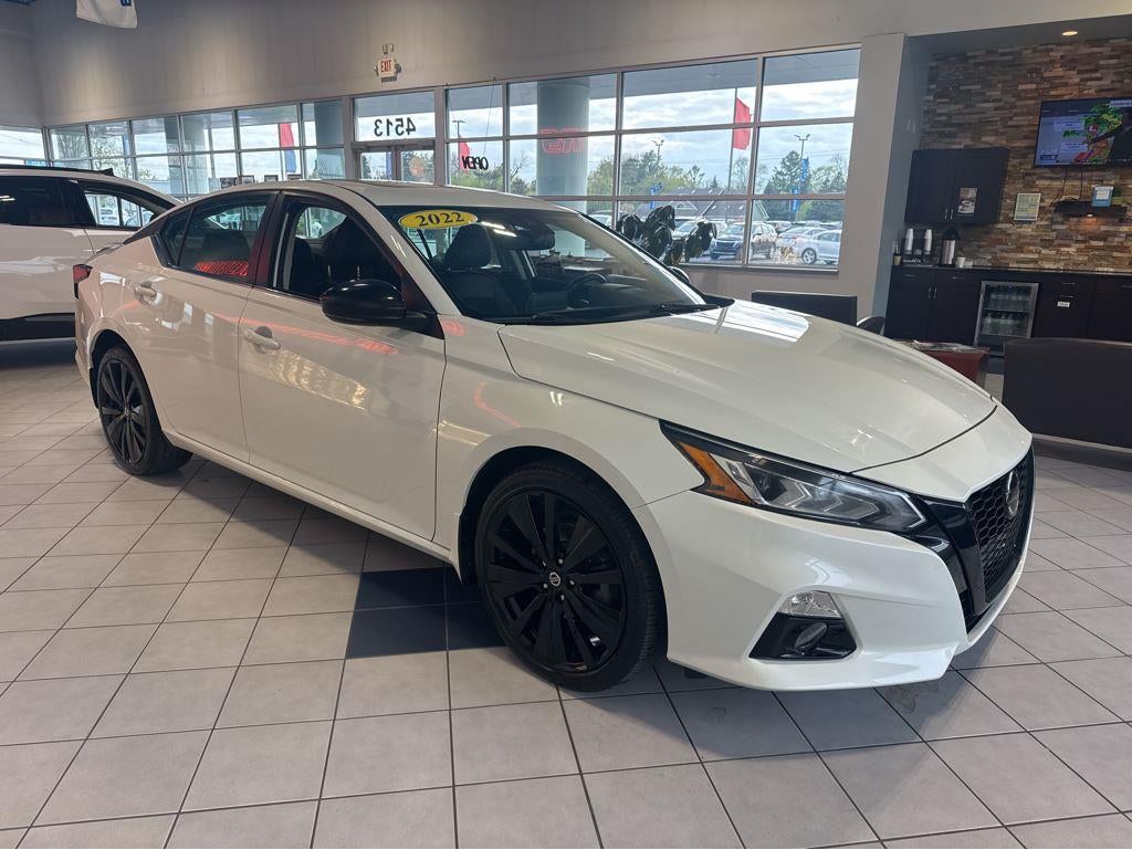 2022 Nissan Altima 2.5 SR