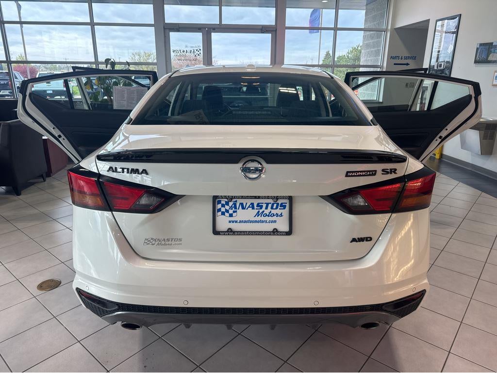 2022 Nissan Altima 2.5 SR